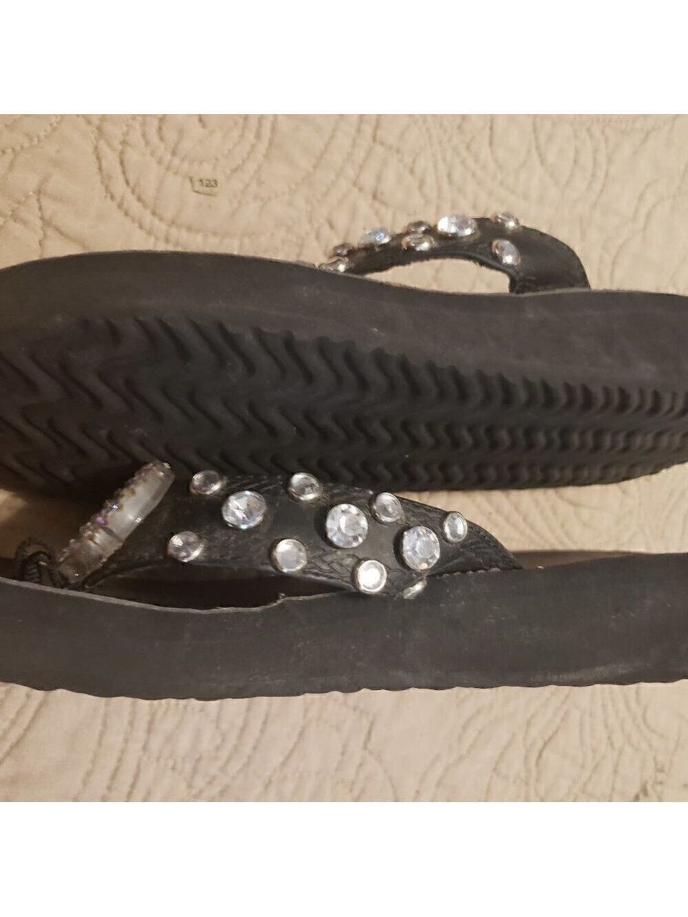 Soda Flip Flops Customized with Rhinestones - Picture 5 of 8